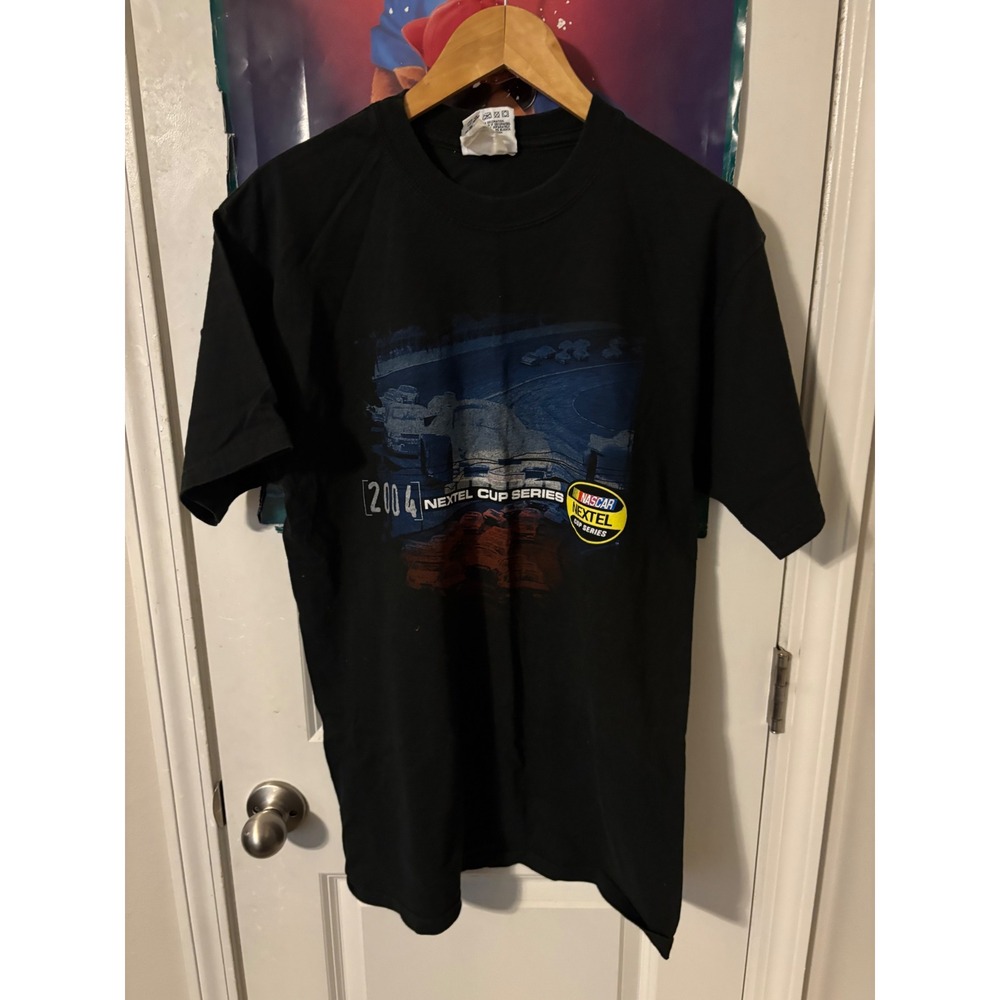 Vintage 2004 NASCAR Nextel Cup Series Schedule T-Shirt Winners Circle Black L